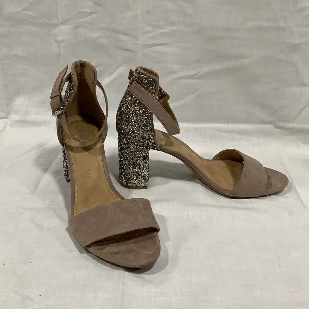 Old Navy Glitter/Nude Low Block Heel